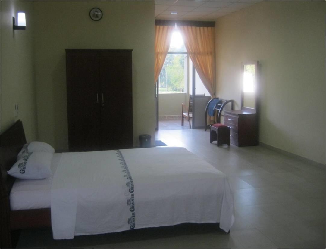 Gunners' Club - Minneriya Habitación foto